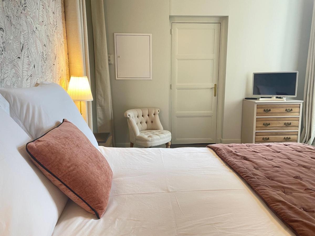 Le Petit Malo Apartamento Bayeux Exterior foto